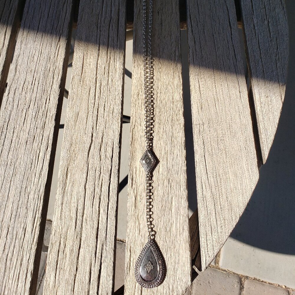 Chico's Two-Tone Convertible/Reversible Long Pendant Necklace NWTs - Picture 5 of 6